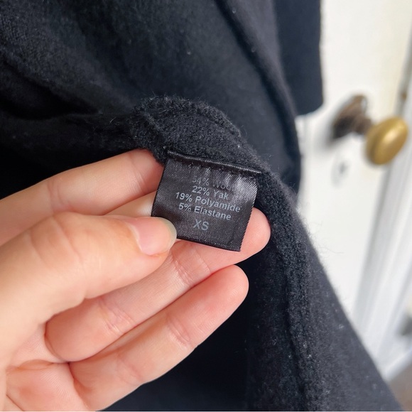 Jenni Kayne • Sweater Coat cardigan black merino wool yak knit minimalist open - Picture 8 of 10
